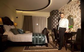 Archontopetra Boutique Hotel